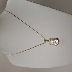 Baroque pearl necklace